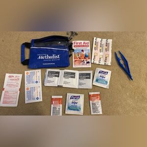 Small blue first aid kit Set pouch
